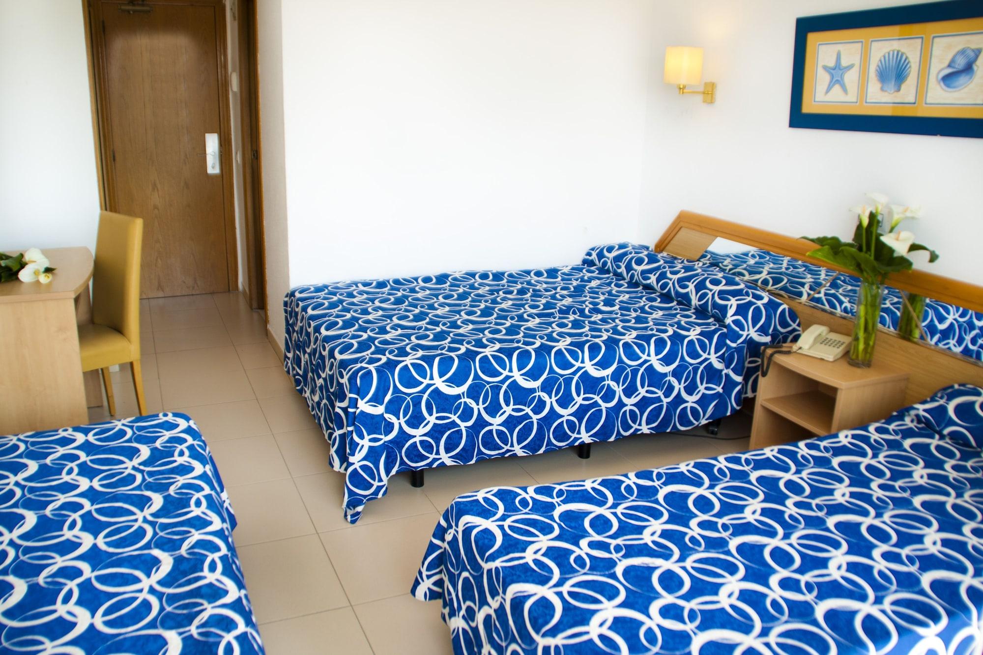 Hotel Esplai Калелья Экстерьер фото
