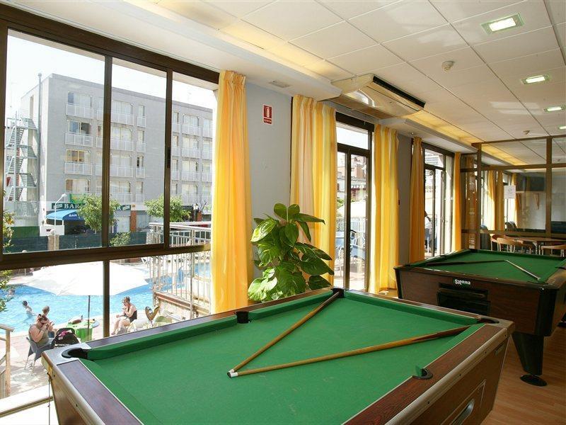 Hotel Esplai Калелья Экстерьер фото